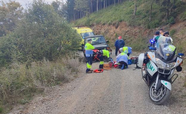 Trasladan en helicóptero al San Pedro a un ciclista de Logroño herido por un atropello cerca de Zenzano