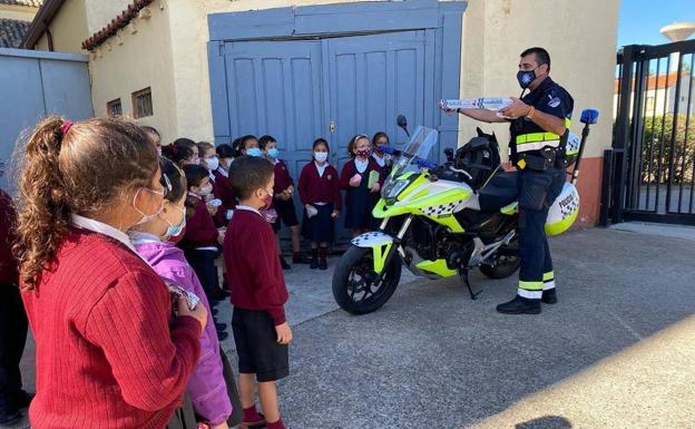 Los policías de Calahorra, 'profes' de educación vial