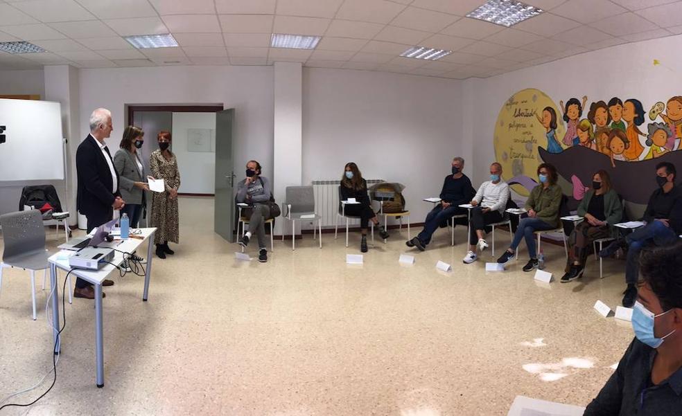 Los policías locales de Logroño reciben los diplomas del curso de violencia de género