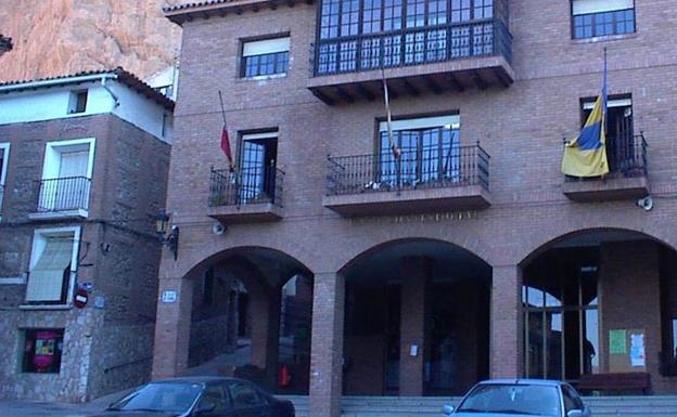 El Ayuntamiento de Quel licita la nueva conexión del Espartal con la carretera LR-281