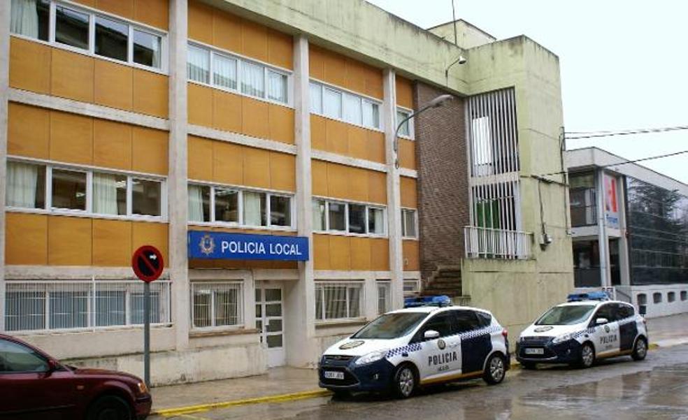 Sin acuerdo sobre las horas extras de la Policía Local de Nájera en la mesa de negociación