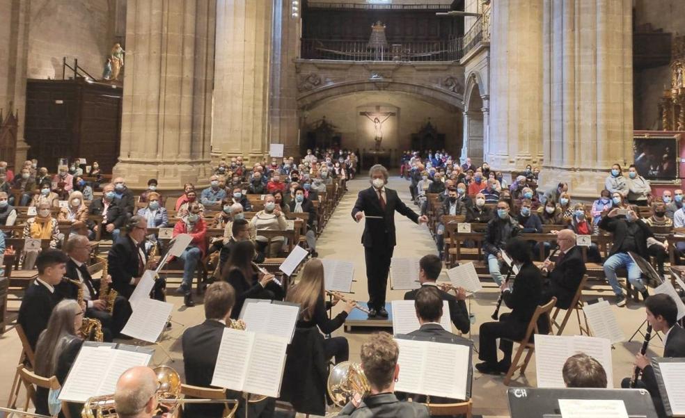 La banda municipal de Haro actúa hoy en Santo Tomás