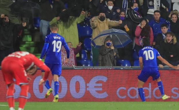 Enes Ünal le da el primer triunfo al Getafe