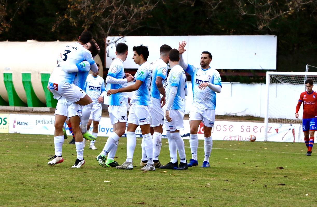 El Arnedo sufre ante el Calahorra pero vence