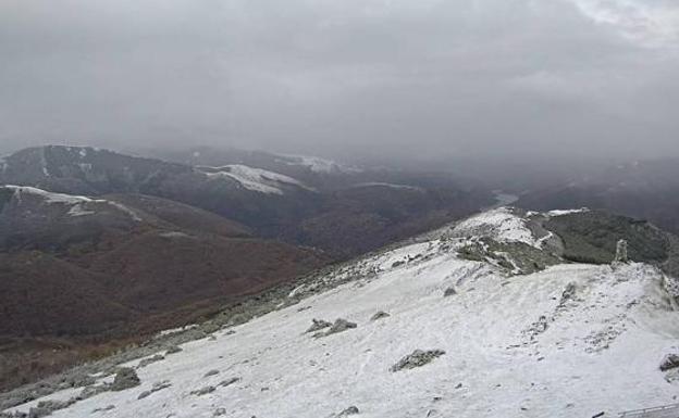 La Ibérica riojana permanecerá en alerta naranja toda la jornada de este martes por riesgo de nevadas