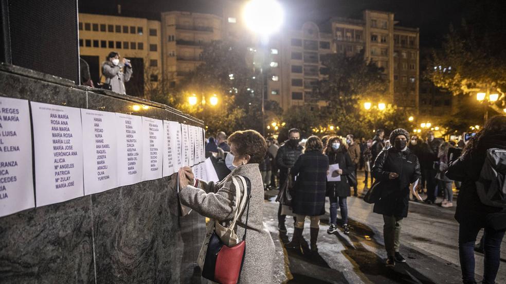 Concentración en El Espolón logroñés contra la violencia de género