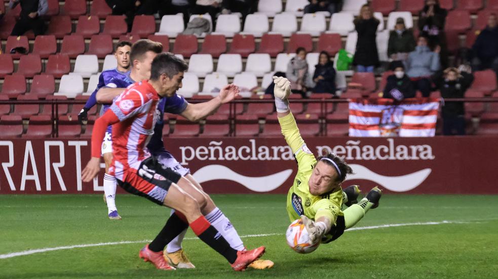 Las imágenes de la victoria de la UD Logroñés sobre el Valladolid Promesas