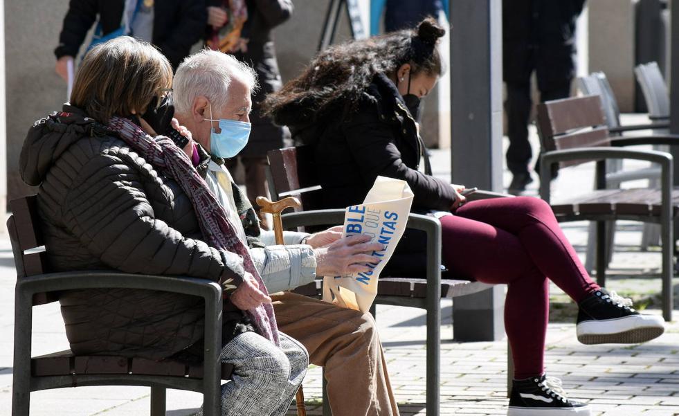 Pueblo a pueblo: Logroño y Calahorra lideran la subida de casos activos