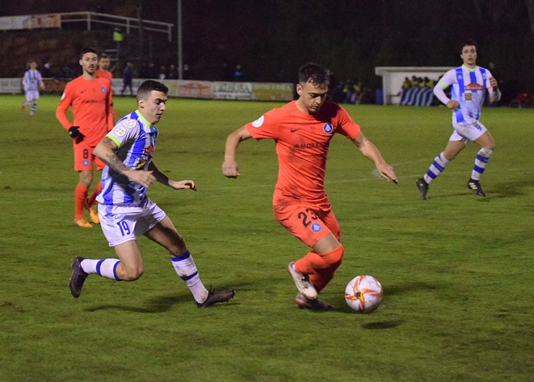 El Náxara planta cara, pero cae frente al Andorra