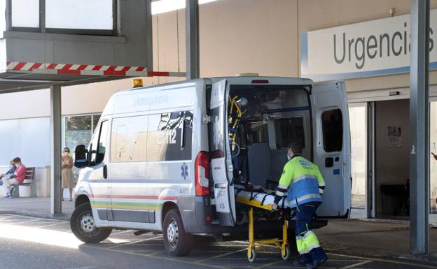 La UCI atiende a siete pacientes COVID, uno más que el día anterior