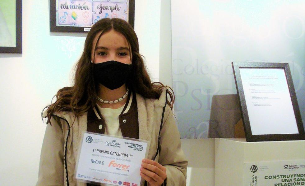 Leyre Prada, ganadora de un premio de dibujo