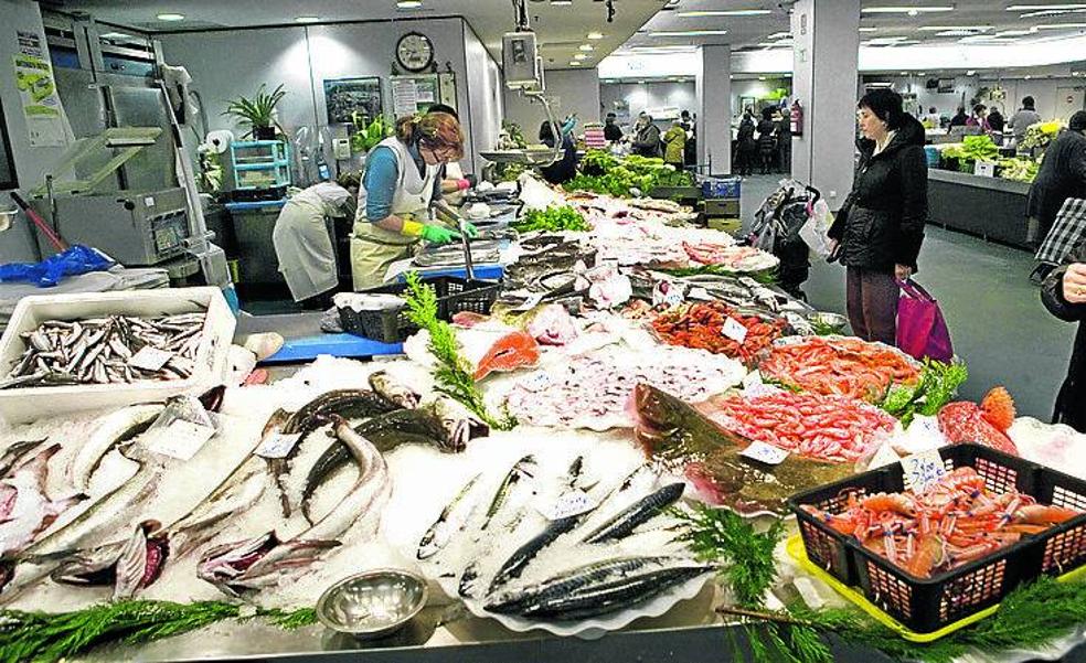 Aprenda a distinguir el pescado fresco y cómo conservarlo