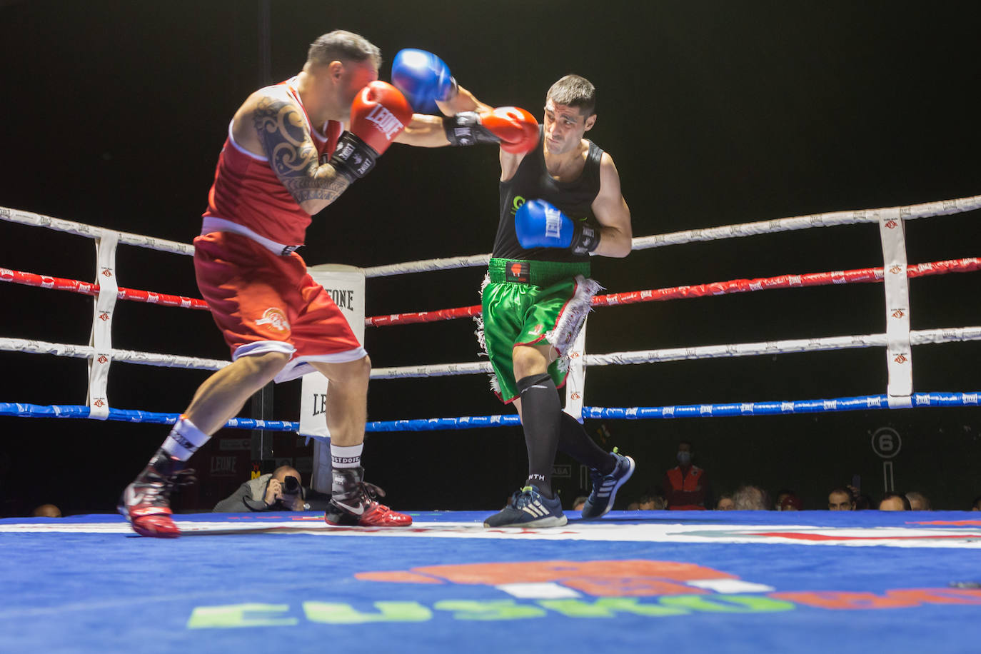 Velada de boxeo en Fuenmayor