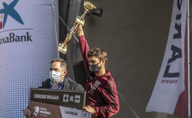 «Muchas veces la cabeza puede al físico»