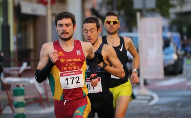 El triunfo de García Ramón rompe la racha de Camilo