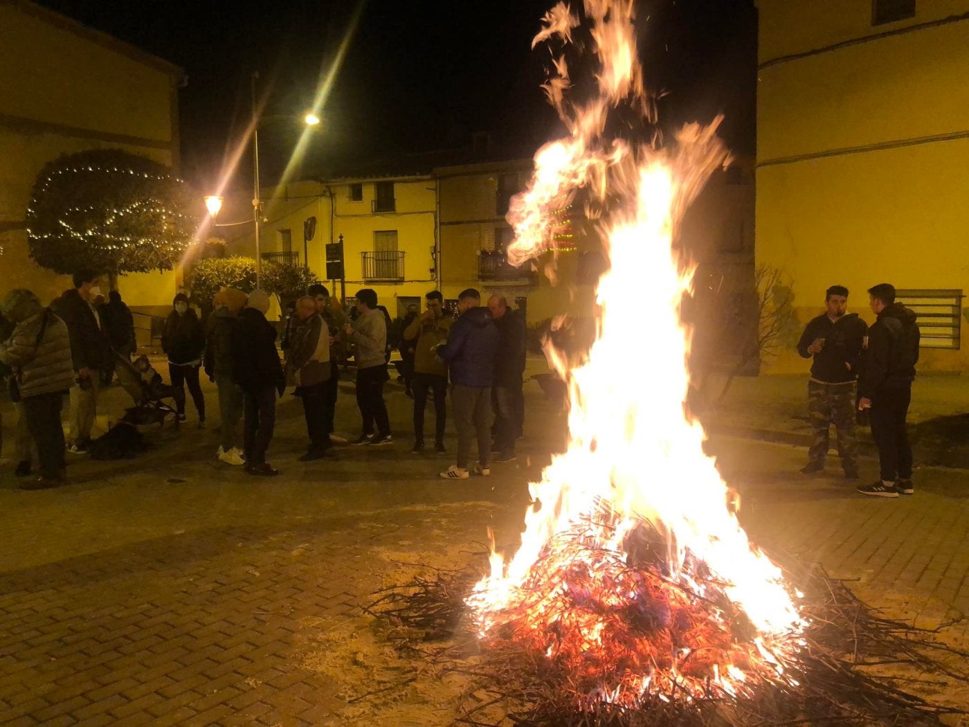 Tudelilla encendió la hoguera de Santa Lucía