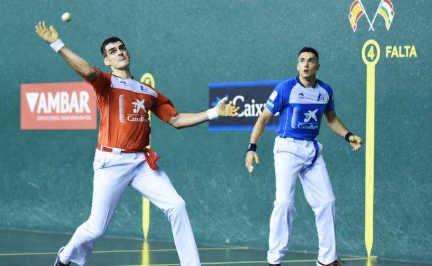 Ezkurdia y Tolosa abren su casillero de triunfos en su cuarto intento