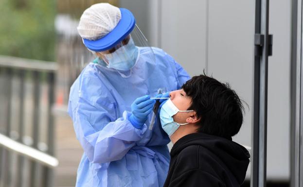 La presión hospitalaria se mantiene mientras se registran 327 nuevos contagios