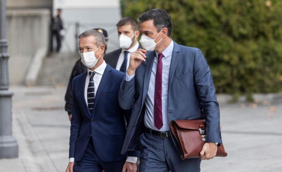 Sánchez impone la mascarilla obligatoria en exteriores