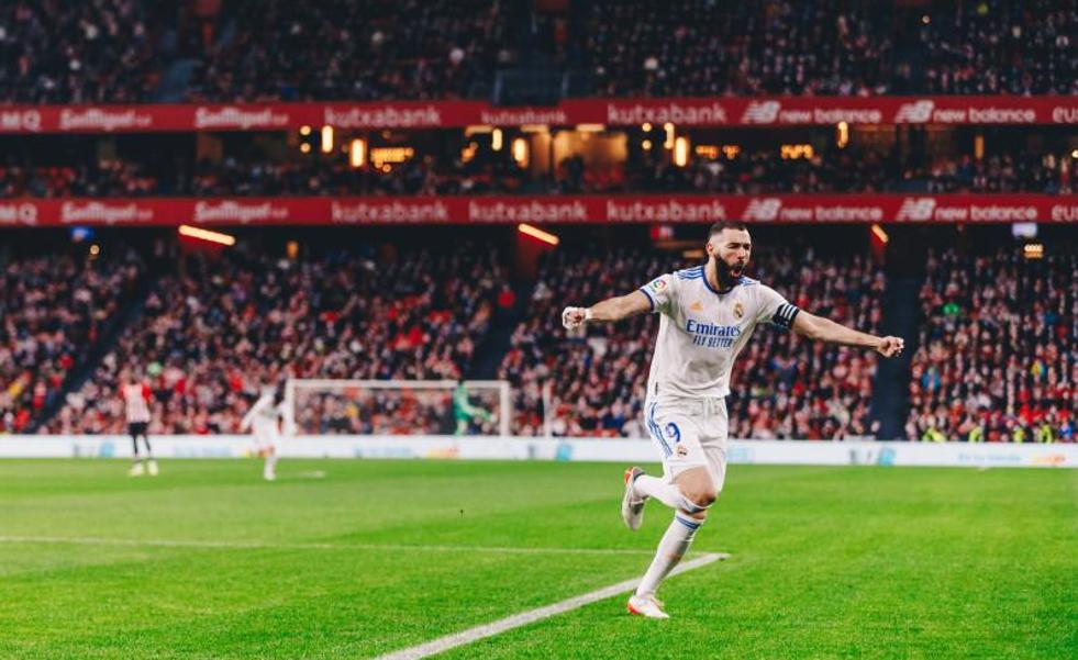 Benzema pulveriza sus registros y tira del campeón de invierno