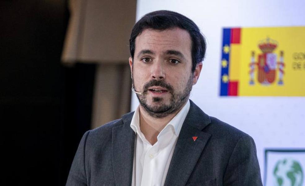 Garzón da por hecho que acabará la legislatura como ministro