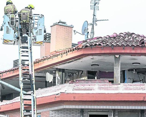 «Podría ser un simple accidente doméstico», afirma el hijo de la herida por la explosión de Lardero