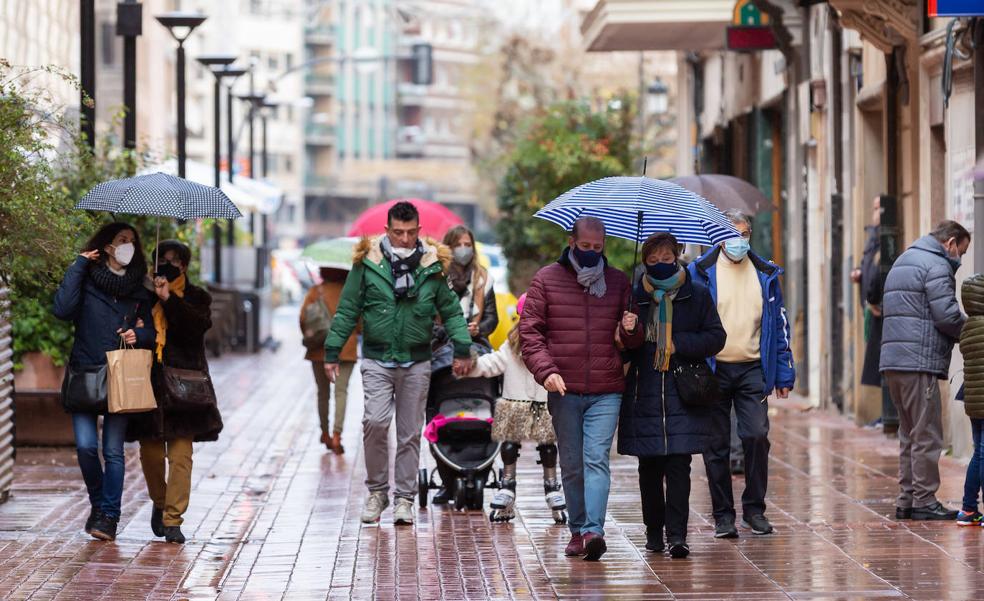 Pueblo a pueblo: sube el número de afectados en un día de cambio de tendencia