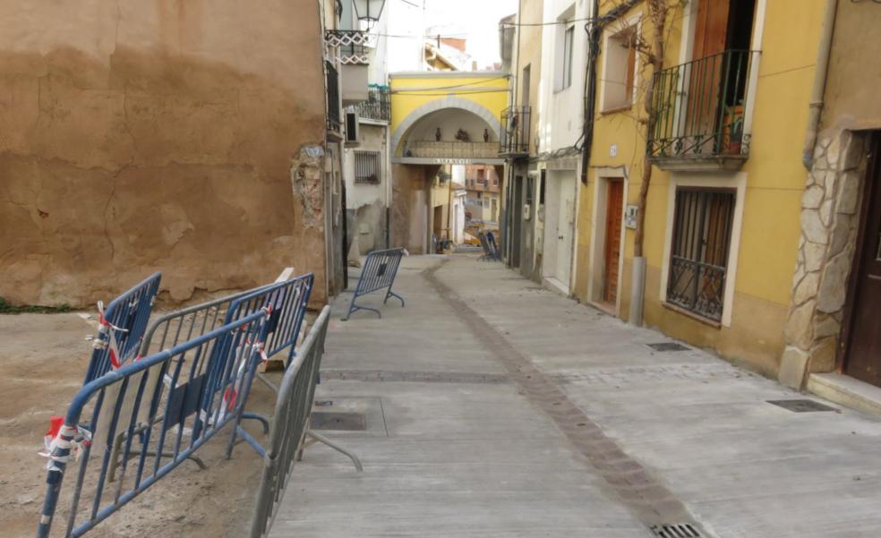 Avanza la renovación integral de la calle Isidoro Gil de Muro de Arnedo