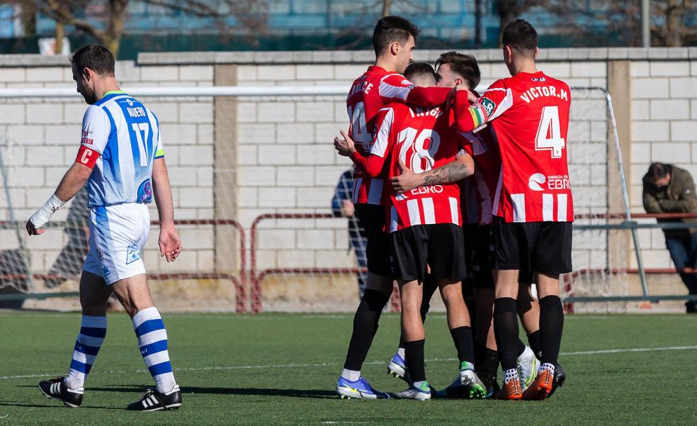 La UDL B levanta el vuelo con una goleada ante un Náxara que ahonda en su crisis