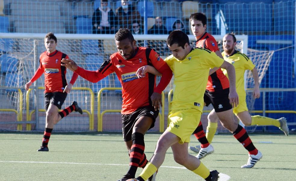 El Yagüe frena la racha de La Calzada en un igualado duelo