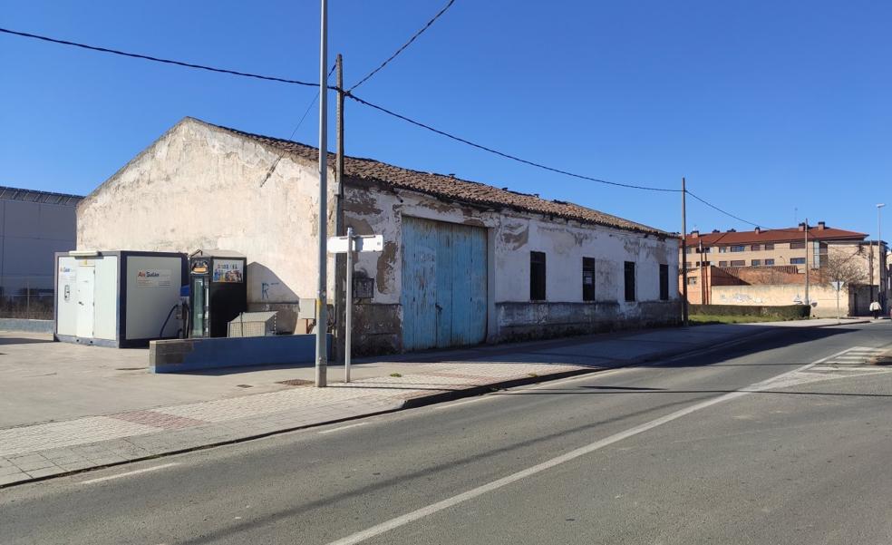 El acceso demora el nuevo tanatorio de Santo Domingo