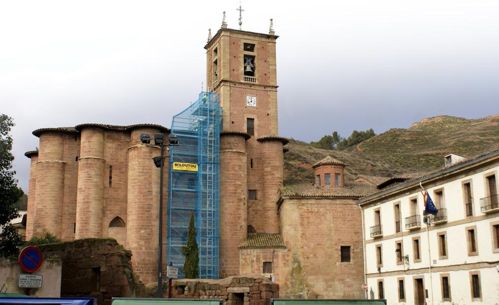 Santa María la Real brilla con luz propia