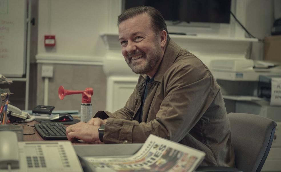 Ricky Gervais cierra su duelo en 'After Life' con una deslumbrante temporada