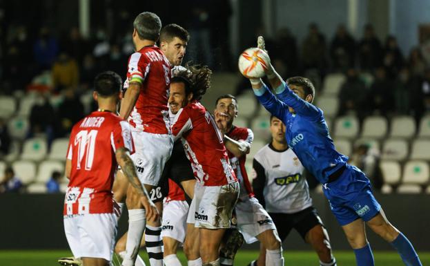 El Real Unión vuelve a golpear a la SD Logroñés