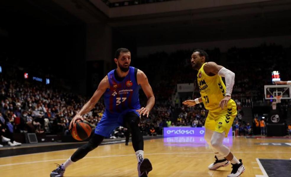 Mirotic sostiene al Barça frente a un gran UCAM Murcia