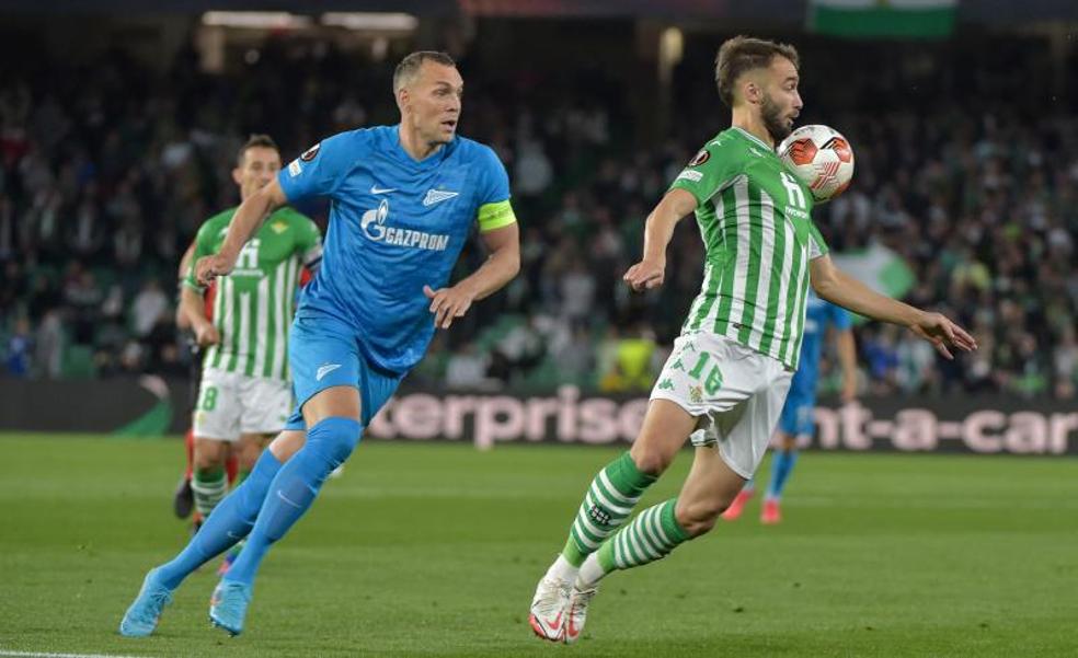 El Betis más sufridor regresa a octavos ocho años después