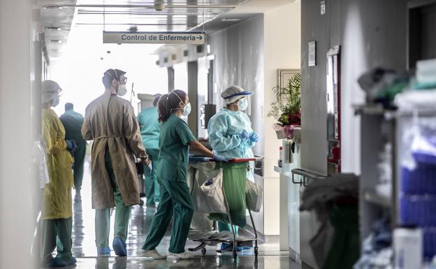 Desciende el número de pacientes COVID en planta