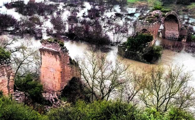 Arqueólogos confirman que el puente de Mantible «tenía mínimo siete arcos»