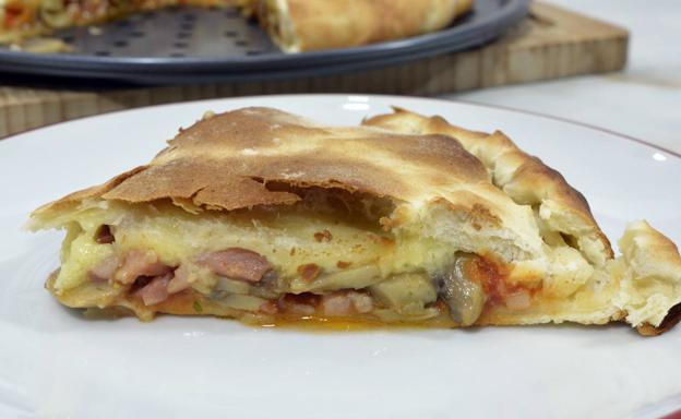 La receta de Javier Romero: empanada con sabor a pizza