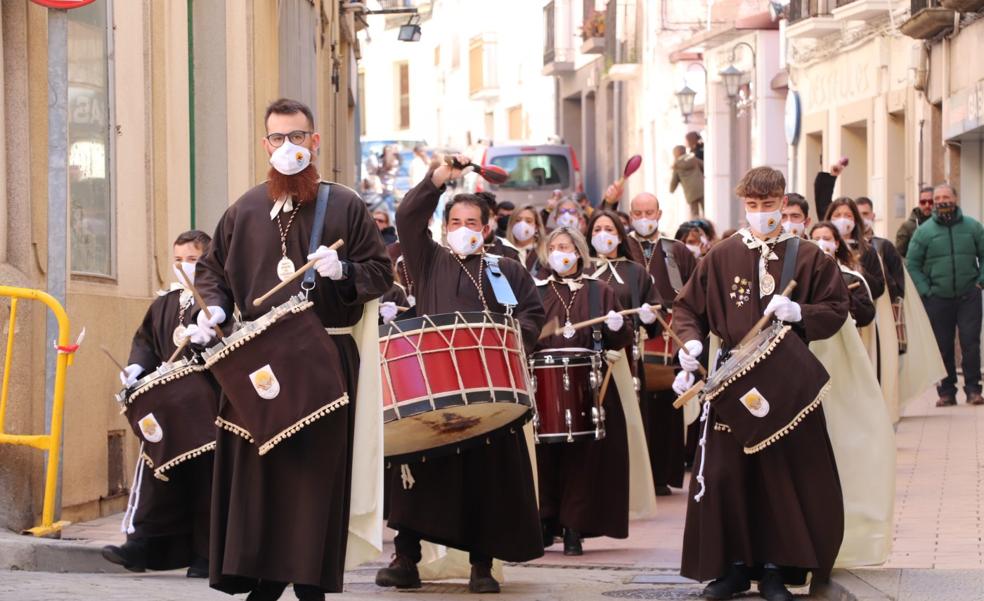 Las calles de Alfaro redoblan con la solemnidad de Semana Santa