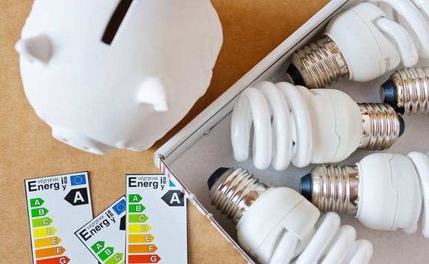 Precio de la luz hoy 5 de abril: estas son las horas más baratas para poner los electrodomésticos