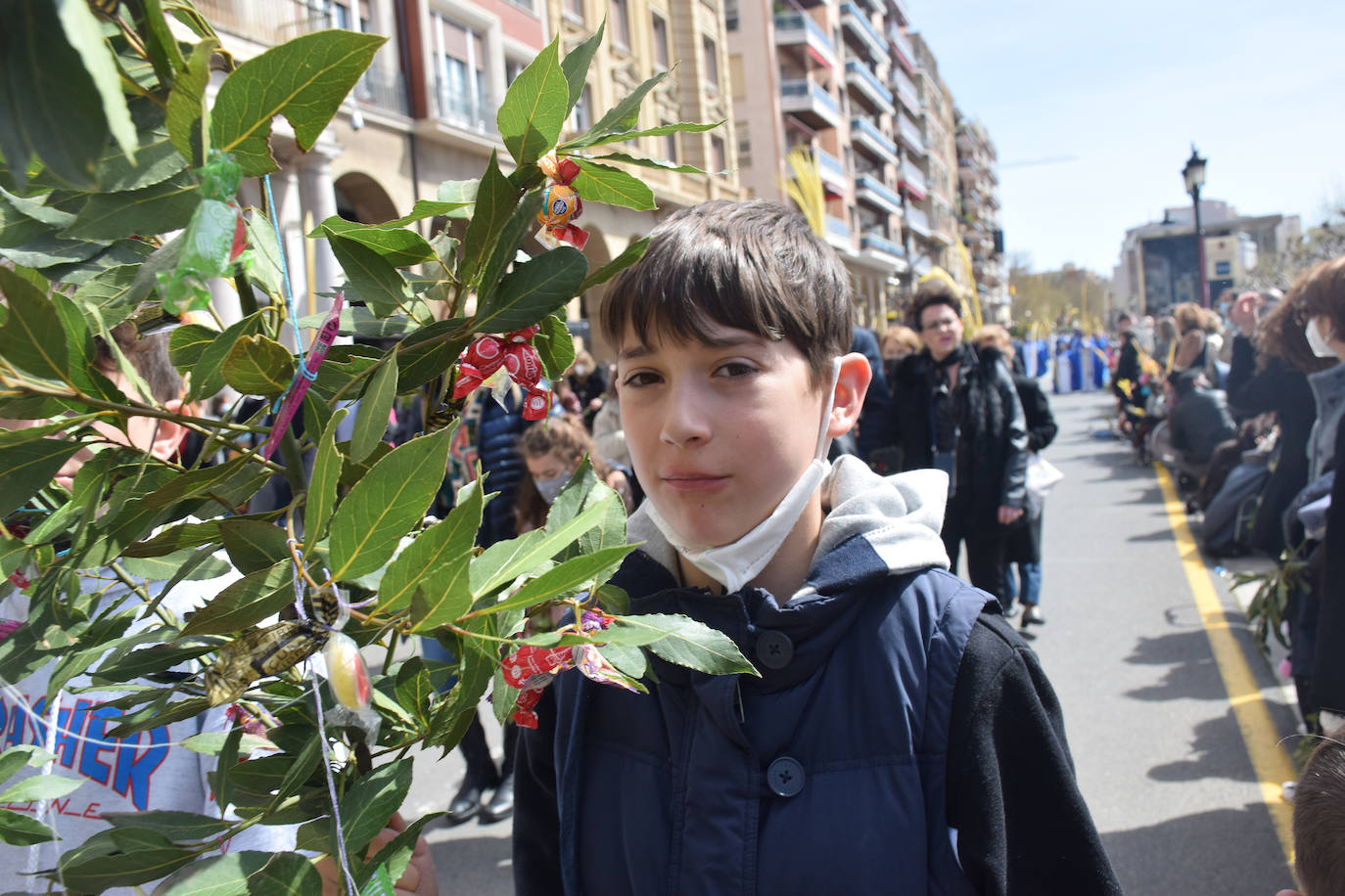 Los niños protagonizan la procesión de la Borriquilla de Logroño