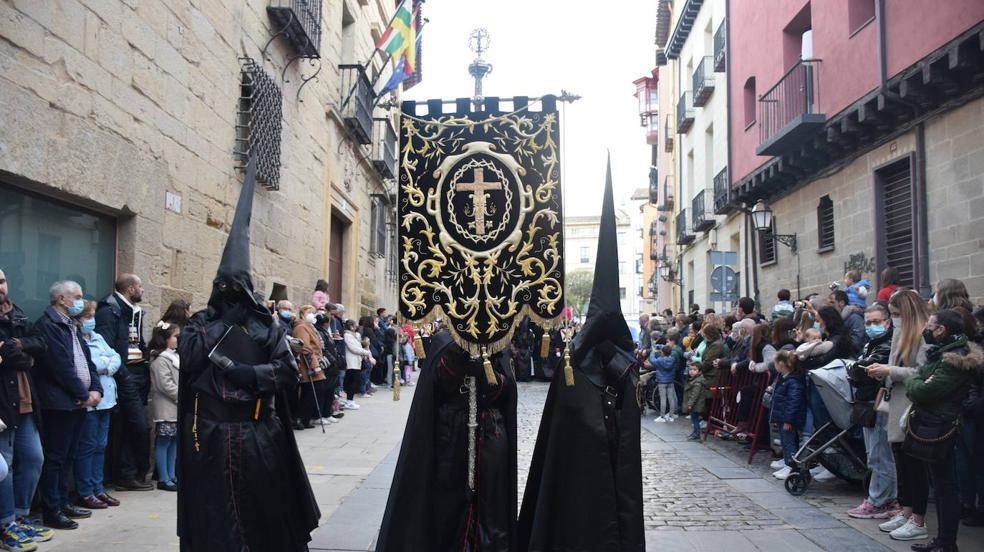 Martes Santo: Procesión del Santo Rosario del Dolor