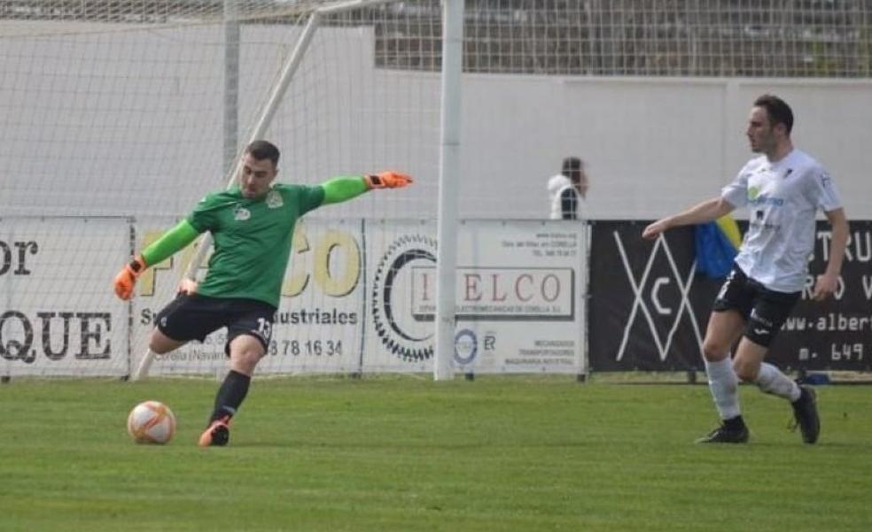 Javier Arróniz, un arquero que también mete goles de cabeza