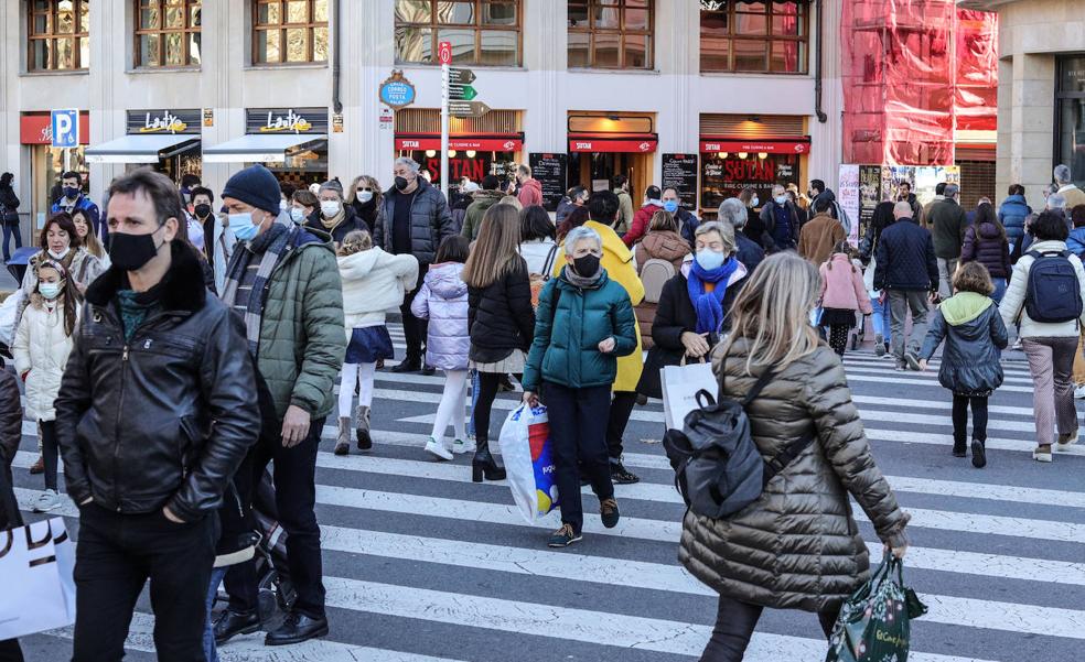 El FMI vuelve a recortar el crecimiento español hasta el 4,8% en 2022