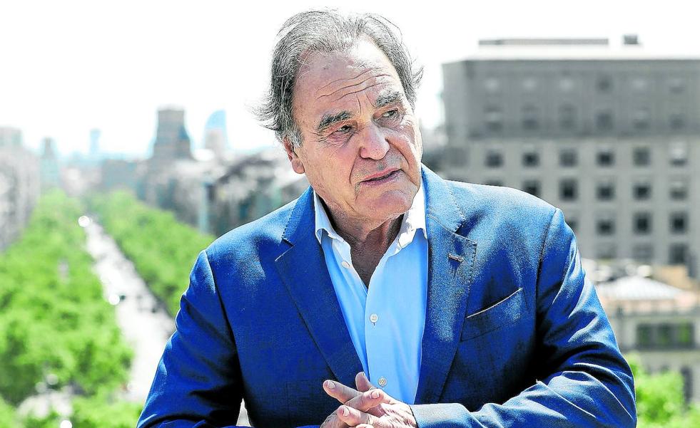 Oliver Stone: «Cuando piensas en América tienes que pensar como un dóberman»