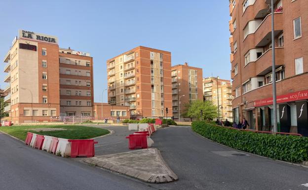 El cierre de la incorporación desde Vara de Rey cortará Duques de Nájera por completo el lunes