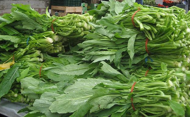 El superalimento sin calorías que aporta tanto hierro como la carne