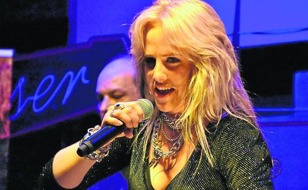 Las guitarras arden en la noche logroñesa