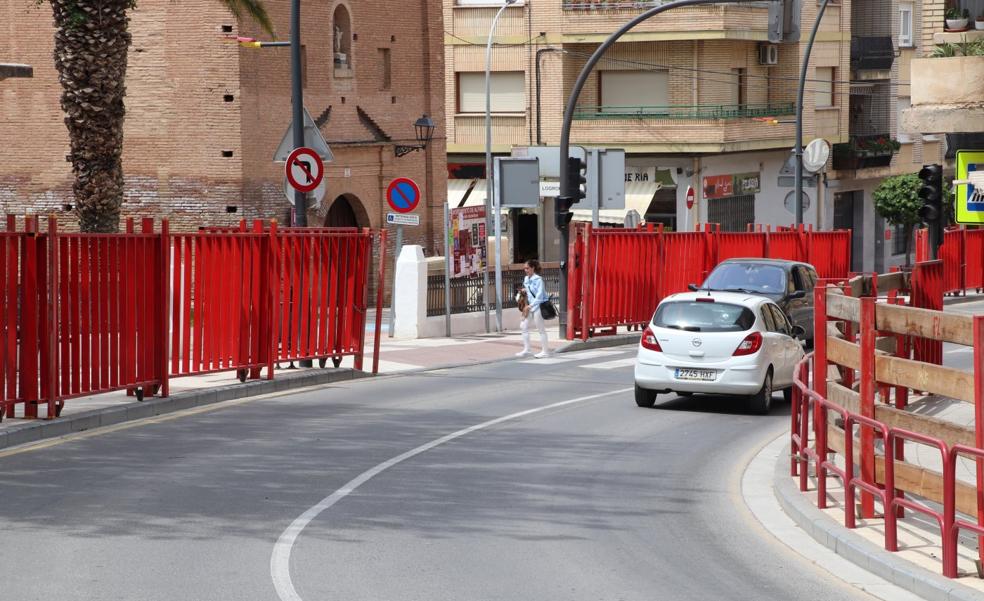 El cohete abre esta tarde las fiestas de Primavera alfareñas mil días después